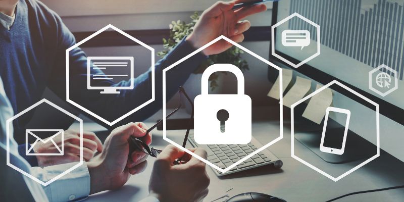 Quyền riêng tư cam kết